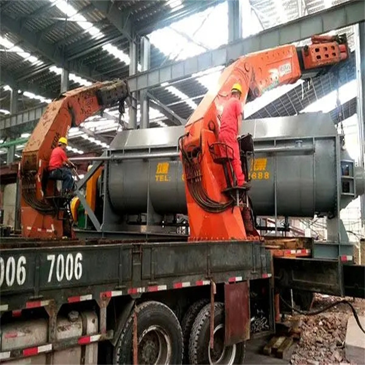 秦淮租赁随车吊时需要注意哪些事项